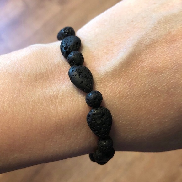Lava Stone Crystal Bracelet - Picture 3 of 5